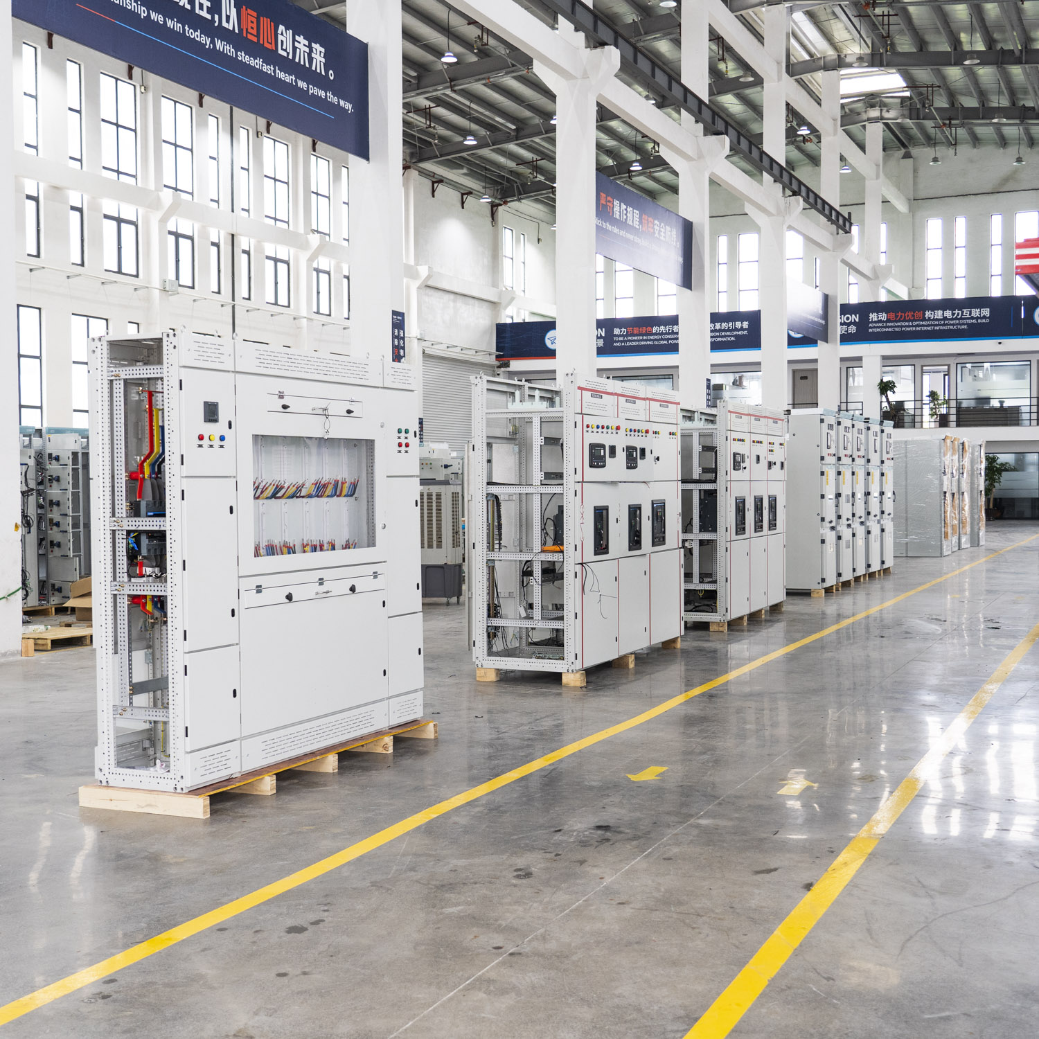 GGD 400V 2500A Fixed Low Voltage Power Distribution Cabinet
